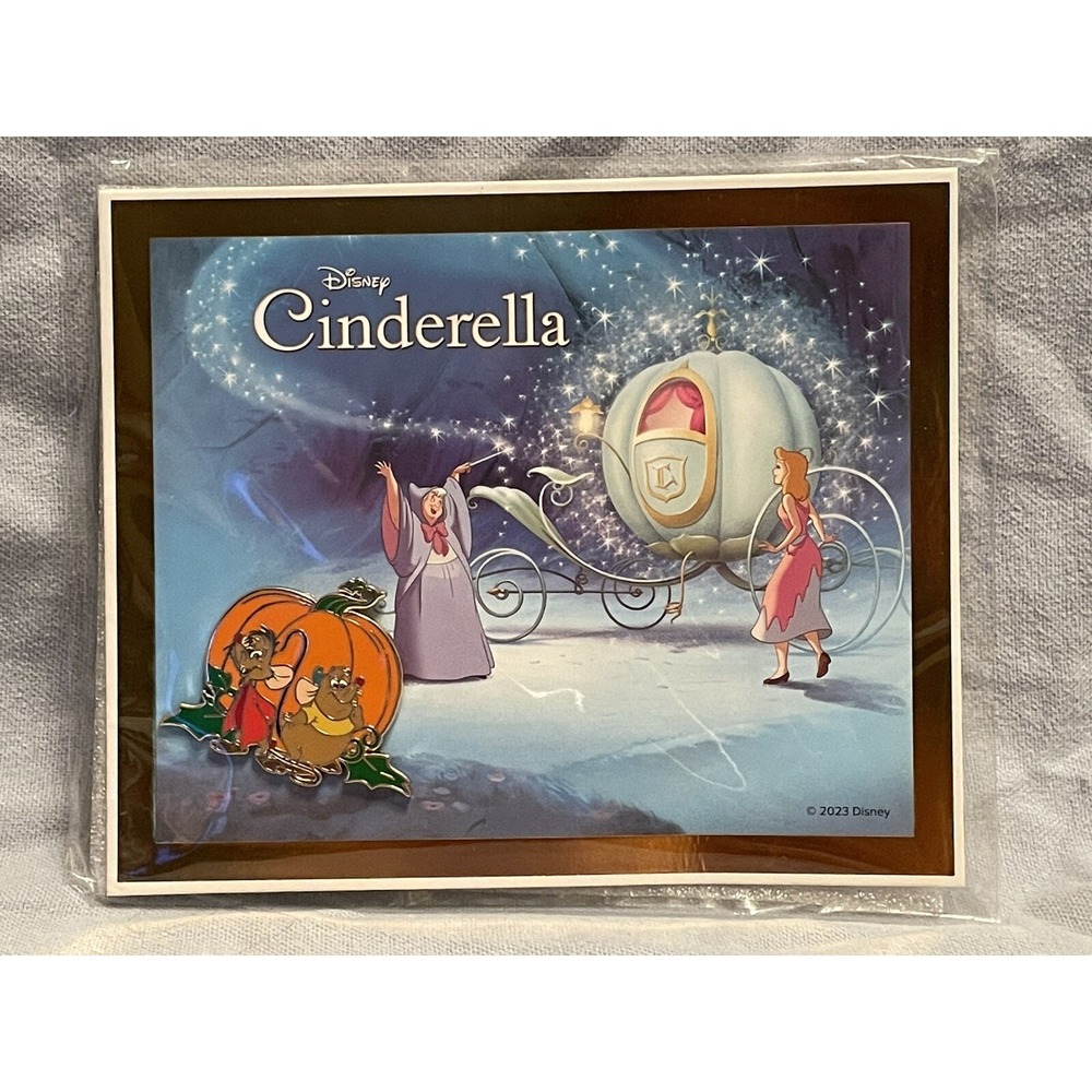 NEW Walt Disney Movie Club Cinderella Jaq & Gus VIP PIN - DMC Exclusive w/ COA